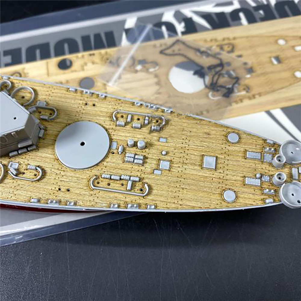 Model Kit Battleship - 1/700 Scale Wooden Deck & Anchor
